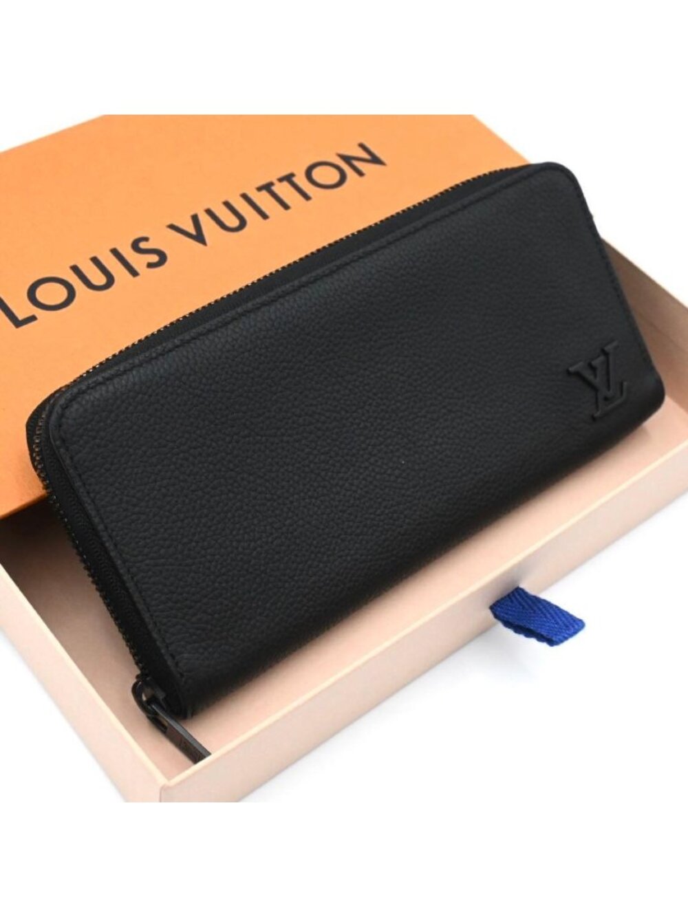 Louis Vuitton Aerogram Zippy Wallet Horizontal Black